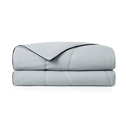 Temperature Regulating Comforter (Light Gray With Navy Trim / Premium King (106"x90"))