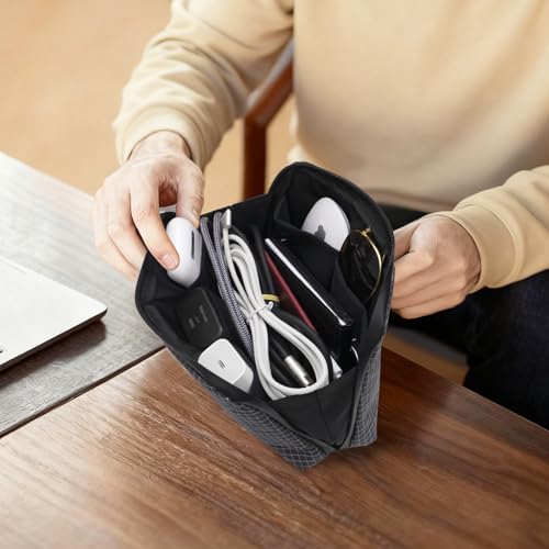 Electronic Organizer Travel Case (Black Plaid / Large)
