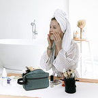 Travel Toiletry Bag for Women and Men (Gray)