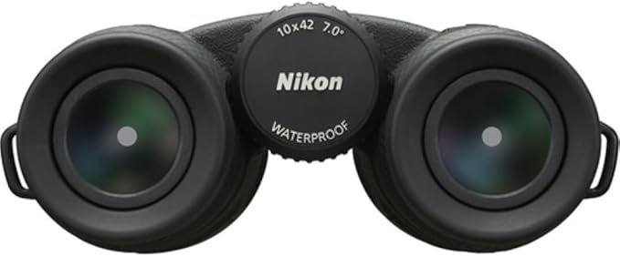 Nikon PROSTAFF P7 10x42 Binoculars Bundled - Image 4