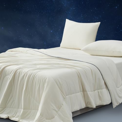 Temperature Regulating Comforter (Snow Ivory With Navy Trim / Ultimate King (106"x90"))