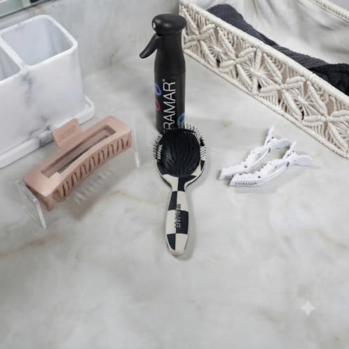 Checkered Print Hair Brush Detangler (Checkered)