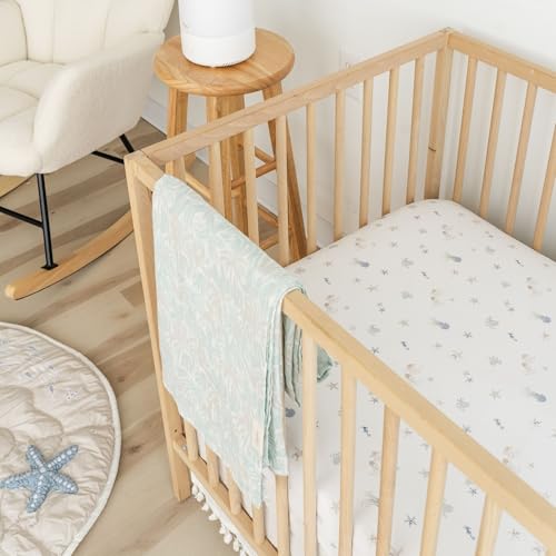 100% Cotton Under The Sea Fitted Crib Sheet with Jellyfish Design (Sea Life)