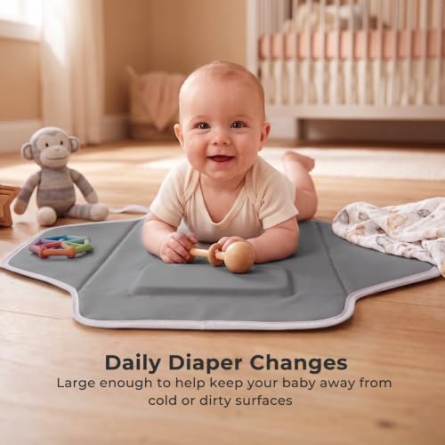 Portable Changing Pad (White-Flowers)