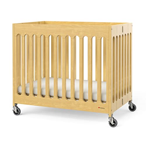 Boutique Folding Mini Wooden Baby Hotel Crib (Natural)
