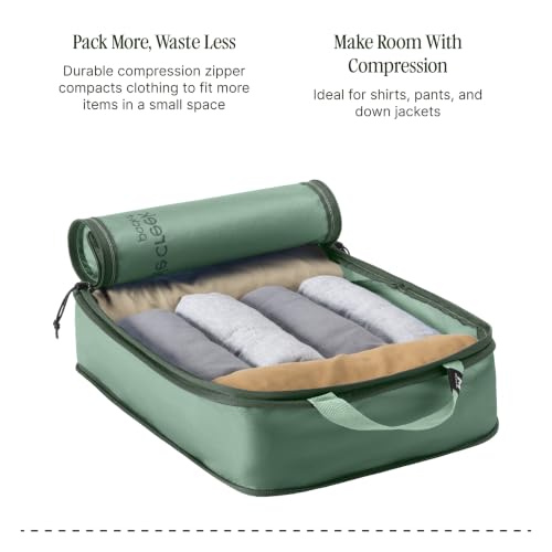 Pack It Isolate Compression Cube (Willow Green / Medium Compression)