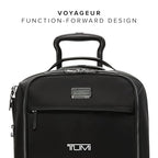 Voyageur Leger 4 Wheeled Luggage (BLACK/GUNMETAL / 16" Compact Carry-on)