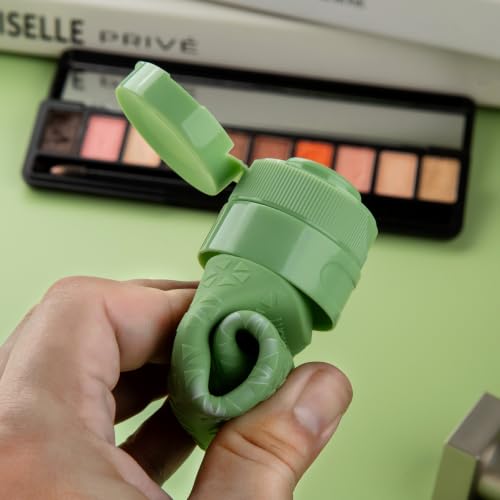 Travel Size Toiletries (Medium / Green)