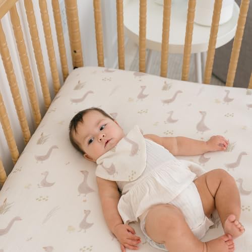 Charlie Farmhouse Goose Crib Fitted Sheet (Farmhouse Goose)