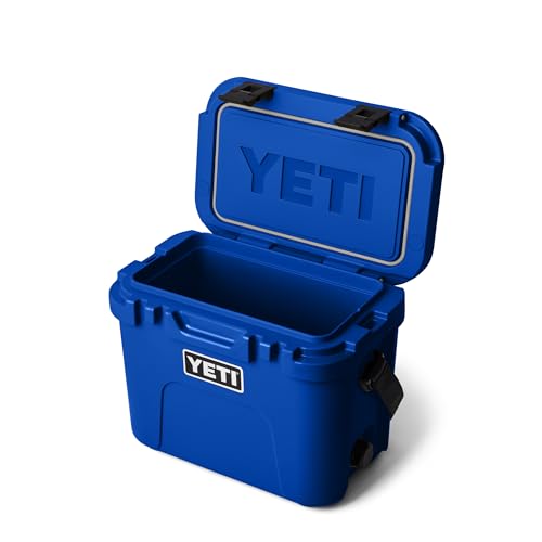 Roadie 15 Hard Cooler with DoubleDuty Shoulder Strap (Royal Blue)