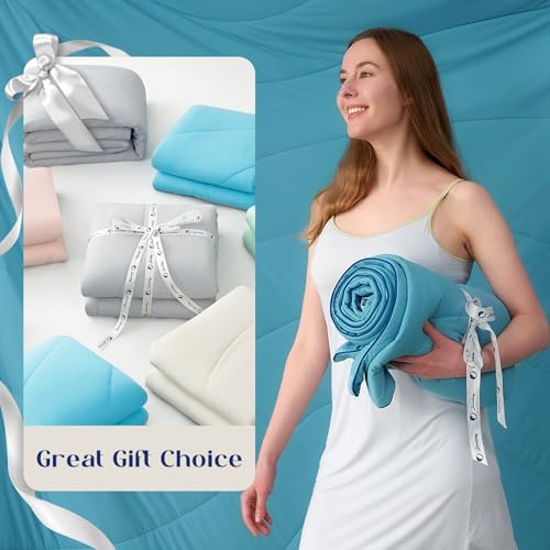 Temperature Regulating Comforter (Dream Blue With Navy Trim / Premium Queen (90"x90"))