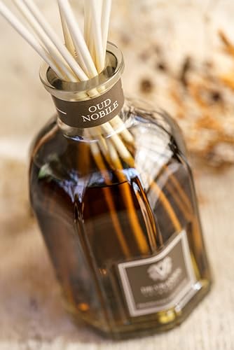 Oud Nobile 250 ml Reed Diffuser + Elegant Shopping Bag (250 ml Diffuser + Shopping Bag)