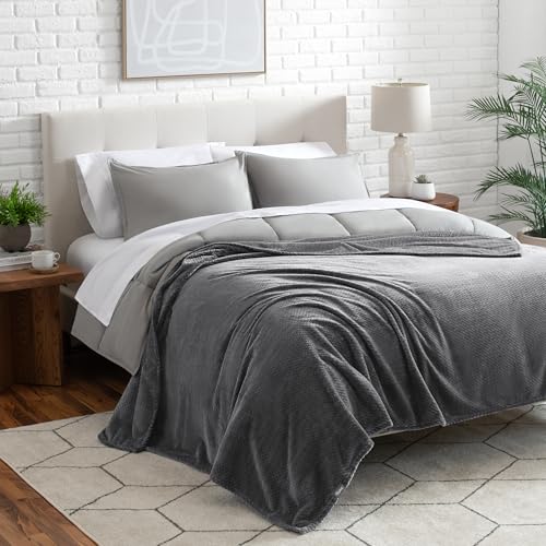 Fleece Blanket Luxury Microplush (King / 30 - Chevron Grey)