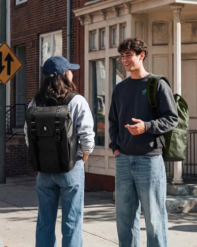 Flap Laptop Backpack (Black Lightweight)