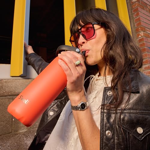 Recycled Stainless Steel Explorer with Flip Straw Lid (Radiant Coral / 24 Ounces)