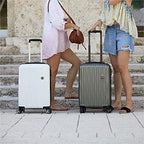 7272 Energie Expandable Hardside Luggage with Spinner Wheels and TSA Lock (Carry-On 19-Inch / White)