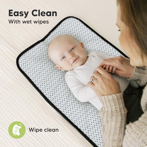 Portable Diaper Changing Pad (Dino Ridge)