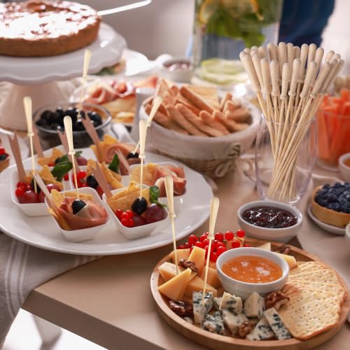 100 Pcs Baseball Bat Cocktail Picks 6.1 Inch Baseball Bat End Bamboo Cocktail Skewers Decorative Fruit Toothpicks for Sport Theme Party Supplies Fruit Sandwich Buffets (Baseball Bat)