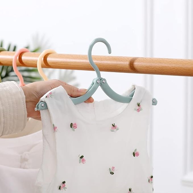 24 Pcs Travel Hangers with 48 Pcs Clips, Portable Folding Clothes Hangers - Image 8