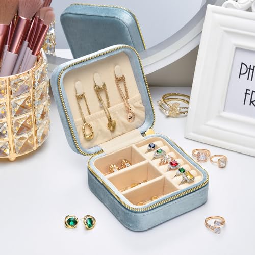 Plush Velvet Travel Jewelry Box (F-Light Blue / Medium Square)