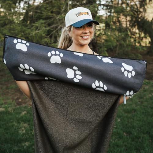 Athletic Running Towel (Paw Prints & Pr's W/ Snaps)