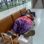 Travel Puffy Blanket (Berry Fade)
