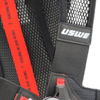 Race 2.0 Ultra Lightweight Hydration Backpack with 2.0L (White / 2L)