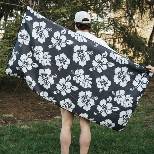 Athletic Running Towel (Flex on the Beach - Black W/ Snaps)