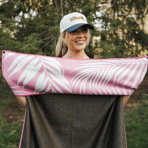 Athletic Running Towel (Garden of Races Past Pink W/ Snaps)