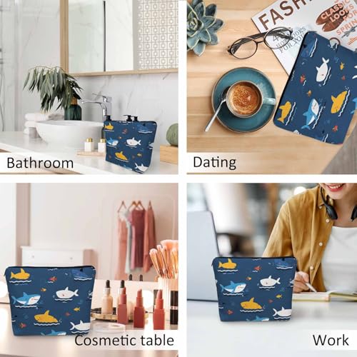 Shark Cosmetic Bags For Women (9 x 7.1 inch / Shark)