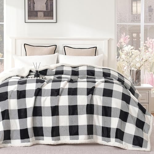 Sherpa Fleece Throw Blanket 80" x 90" Reversible Plush Fluffy Large Big Blanket Lattice Flannel Blankets for All Season Use (Black and White / 80"*90")