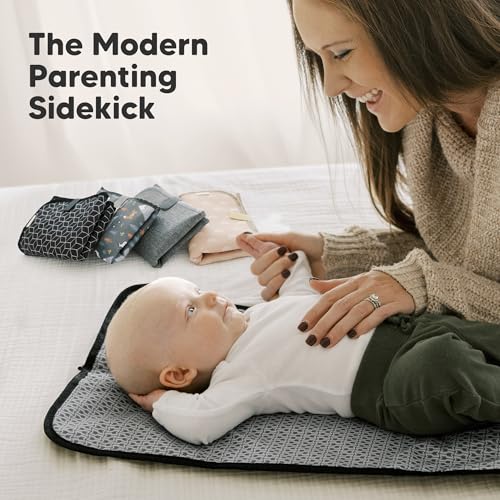 Portable Diaper Changing Pad (Black Geo)