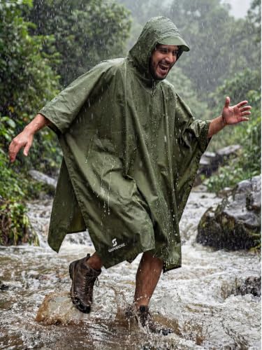 Adult Rain Poncho Waterproof Hooded Raincoat Lightweight Packable (One Size / Army Green 2 Pack)