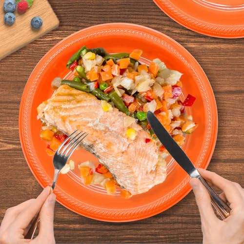 50 Pcs Orange Plastic Plates (Orange / 50 Pcs)