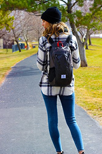 Hiking Daypack (Grey / 24L)