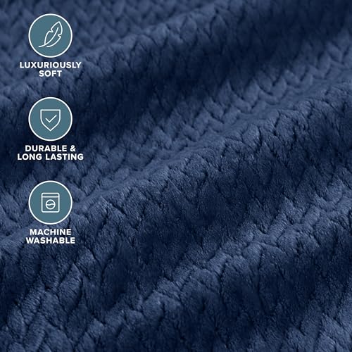 Fleece Blanket Luxury Microplush (King / 28 - Chevron Dark Blue)