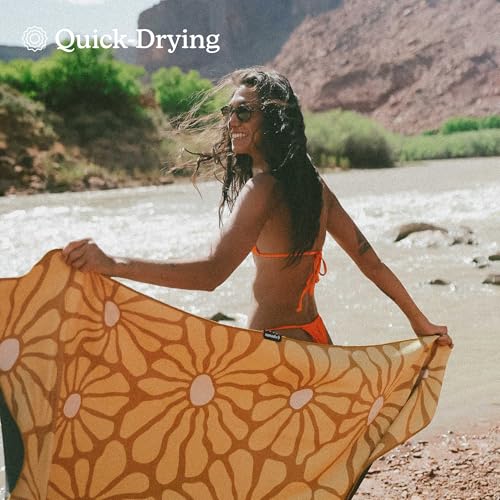 Original Towel (Lazy Daisy Gold)
