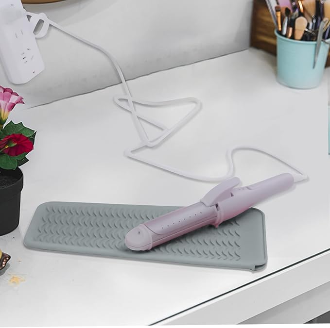 2PCS Silicone Heat Resistant Mat Pouch for Hair Straightener, Curling Iron, Flat Iron and Hot Hair Tools Grey 2 Pack