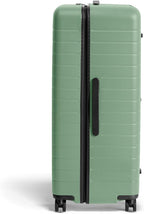 Away Large Trunk Luggage, 31 Inch Hardside Suitcase - Image 7