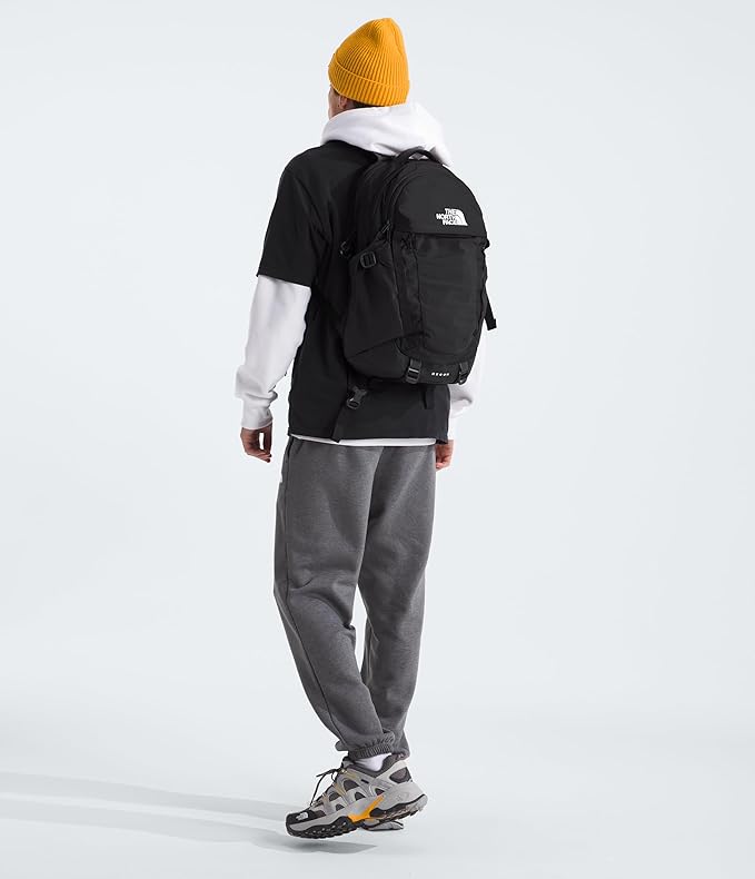 THE NORTH FACE Recon Everyday Laptop Backpack | Daypack - Image 6