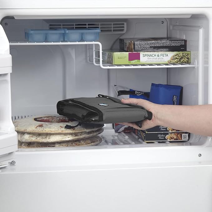 FlexiFreeze Freezable Can Cooler - Image 4