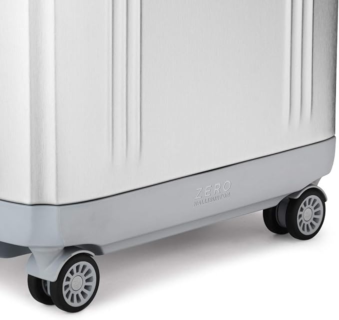 ZERO Halliburton Pursuit Aluminum Hardside Travel Case - Image 6