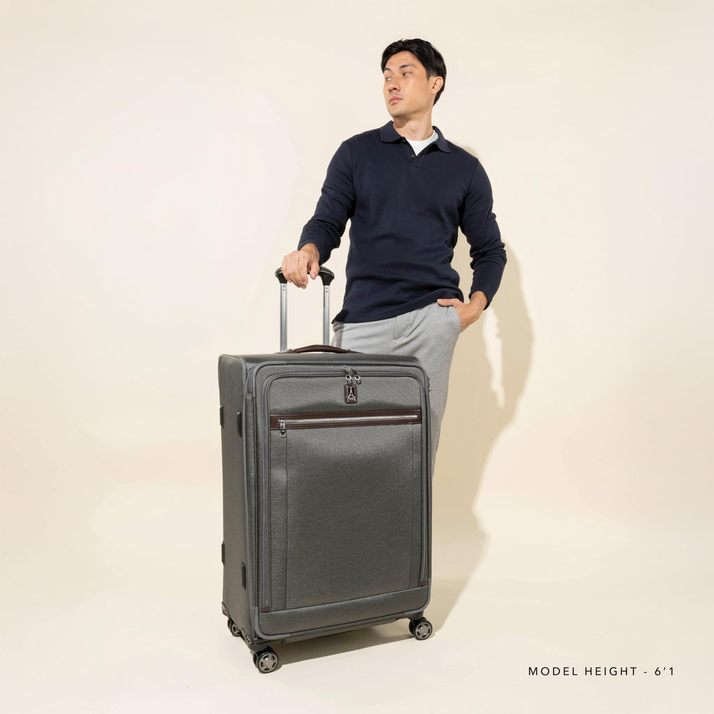 Platinum Elite Checked Luggage Spinner (Checked-Large 29-Inch / Pilot Green)