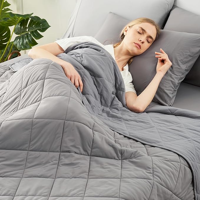 Cozy Bliss Cooling Blanket for Hot Sleepers, Q-Max 0.4 Cooling Comfort Queen by CozyBliss