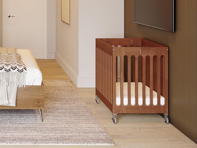 Foundations Boutique Folding Mini Baby Crib - Image 9