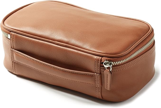 Leatherology Cognac Medium Travel Organizer - Image 4
