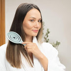 Ninabella Detangle Hair Brush for Women & Men - Does not Pull - Straightening Brushes for Straight & Curly Hair - Unique Spiral Detangling Hairbrush - Blue