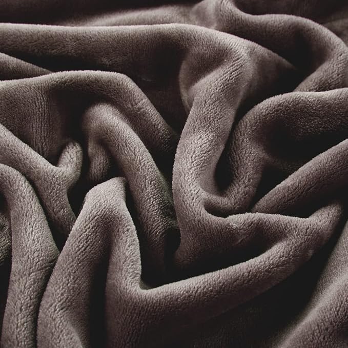 Surii Home Luxury Microfiber Flannel Blanket, Super Soft, and Breathable - Image 2