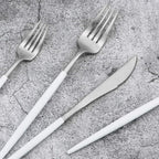 Gugrida 5-Piece Matte Silver Stainless Steel Satin Finish Flatware Set - Image 2