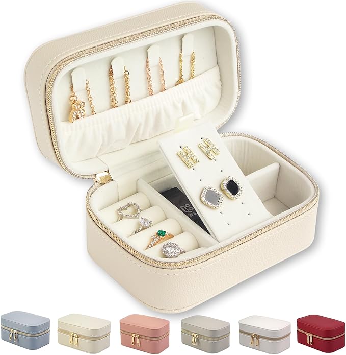 Small Travel Jewelry Case With PU Leather, Sturdy And Smooth Gold Metal Zipper by Betvivsmalltraveljewelrycase